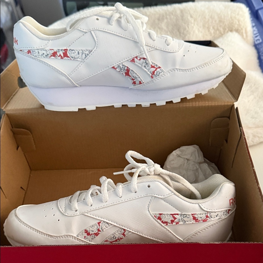 Reebok White and Red Graphic Sneakers